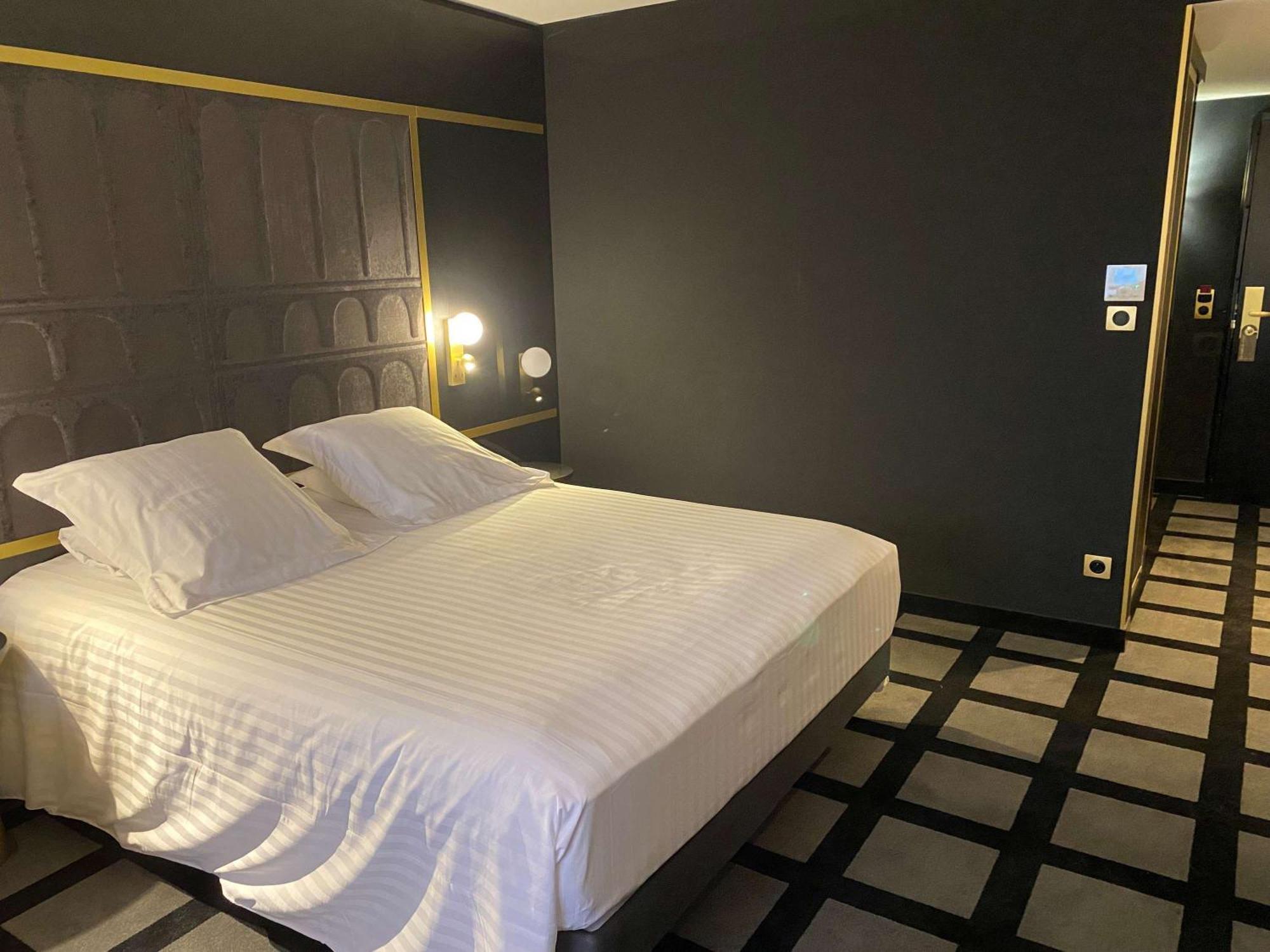 Mercure Orleans Centre Bords De Loire Екстериор снимка