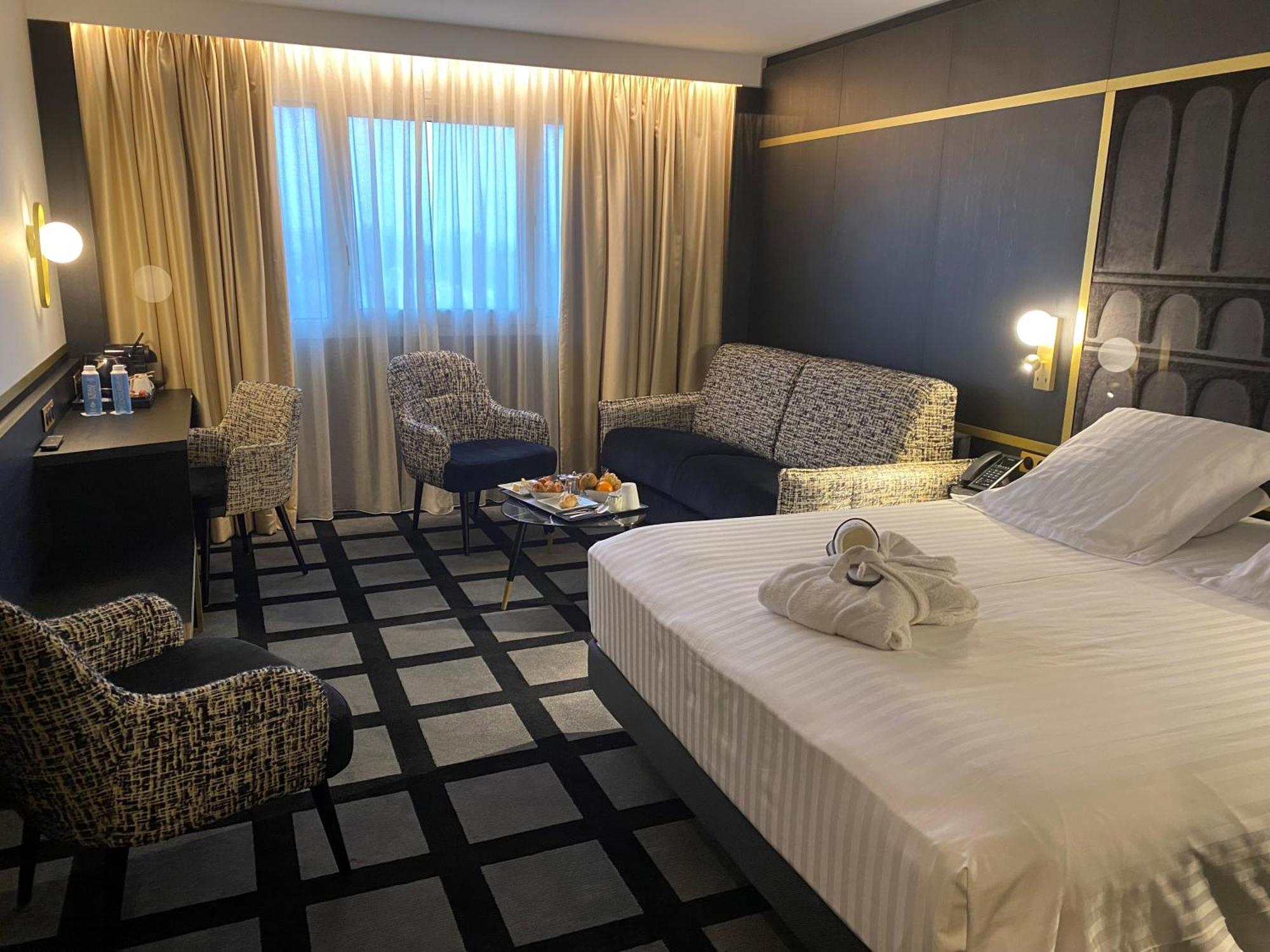 Mercure Orleans Centre Bords De Loire Екстериор снимка