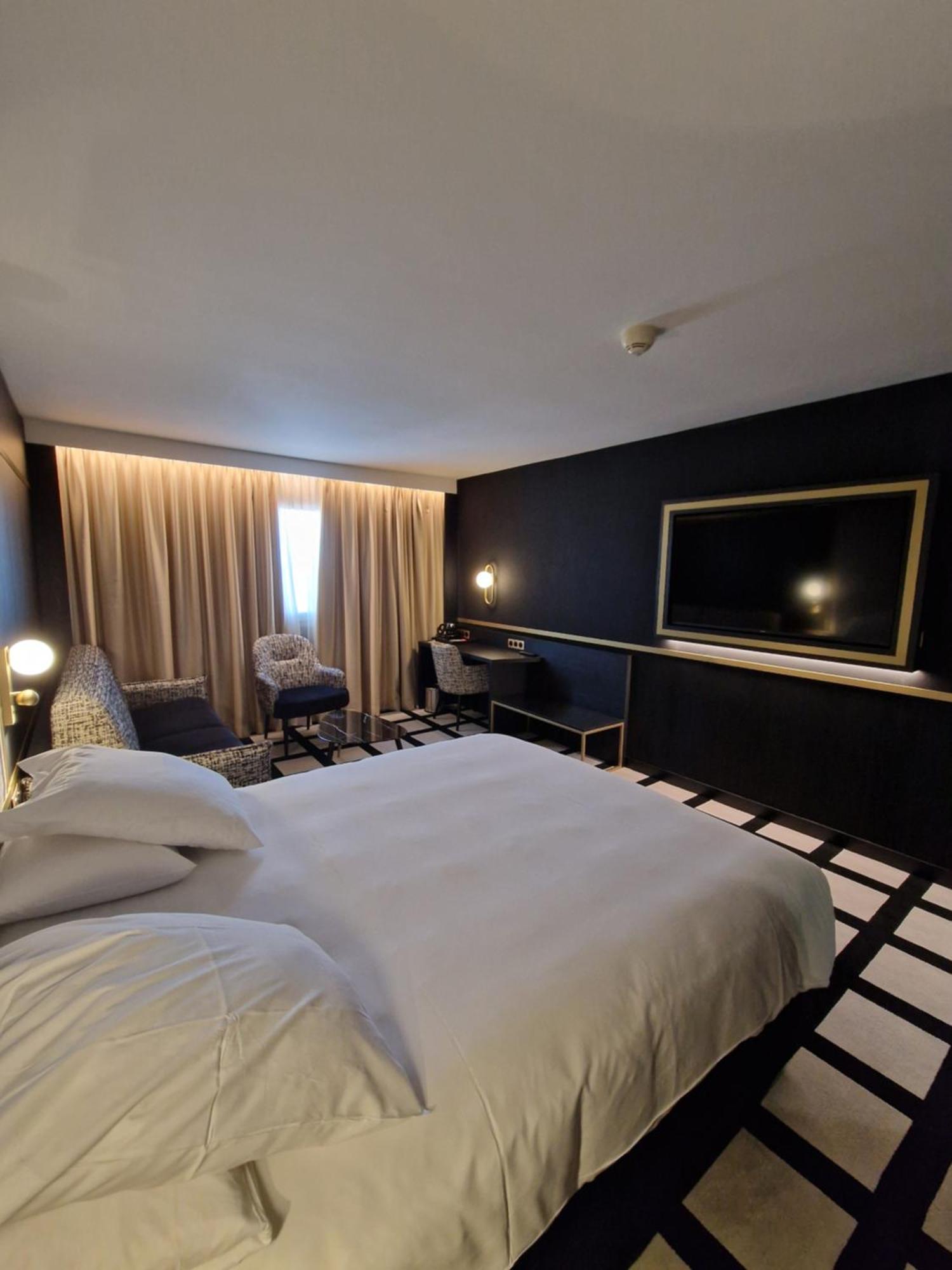 Mercure Orleans Centre Bords De Loire Екстериор снимка